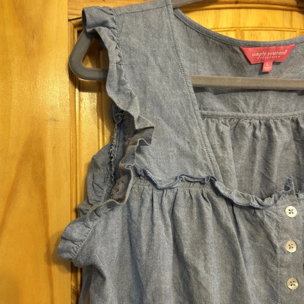 Simply Southern Ruffled Button top large - Picture 3 of 5